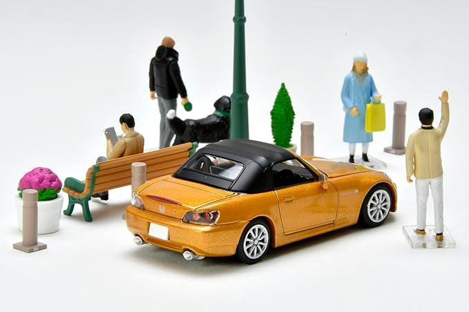 Takara Tomy Diocolle 64 #CarSnap22a - Urban Street Corner 2