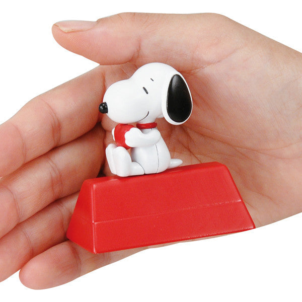 Takara Tomy Metakore Metal Figure Snoopy & Heart (865308)