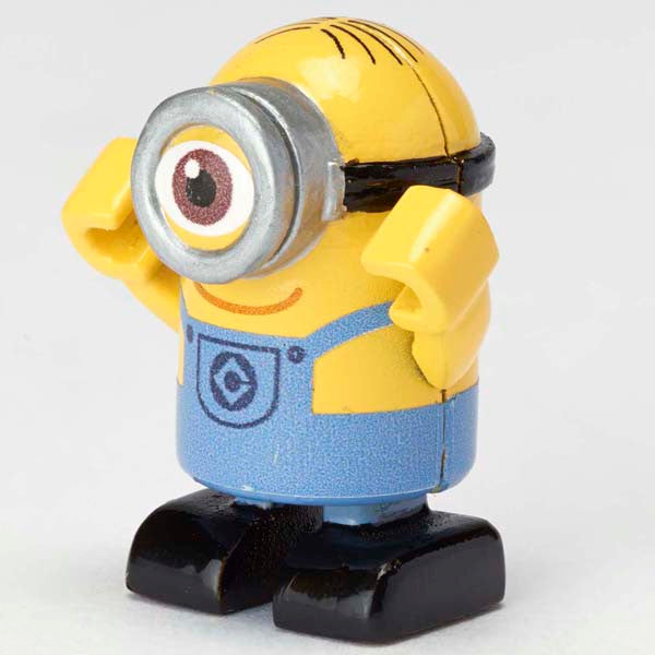 Takara Tomy Dream Tomica Ride On R03 Minion / Stuart X Lucy's Car 887331