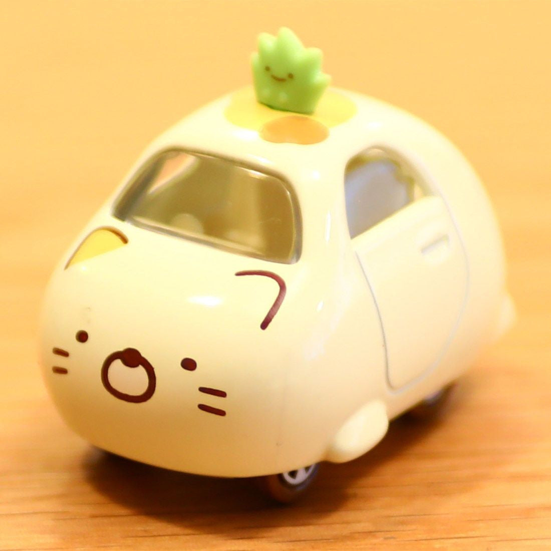 Takara Tomy Dream Tomica Sumikkogurashi Neko