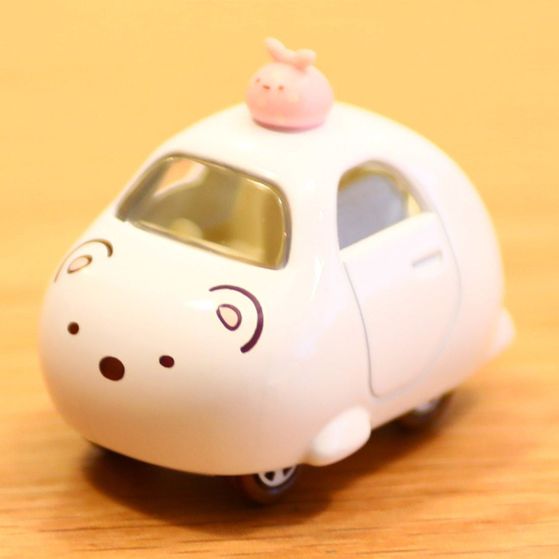 Takara Tomy Dream Tomica Sumikkogurashi Shirokuma