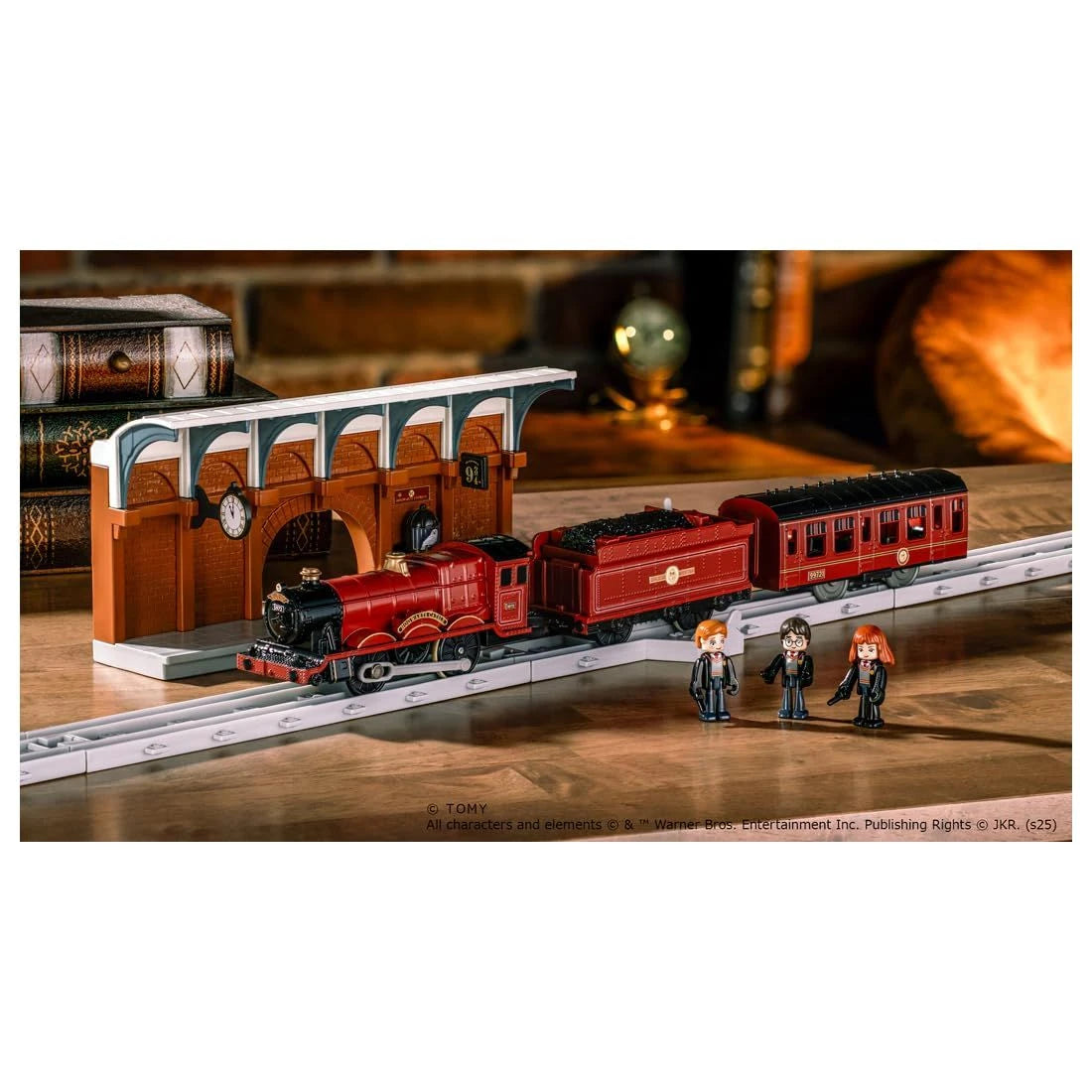  Takara Tomy Plarail Harry Potter Hogwarts Express