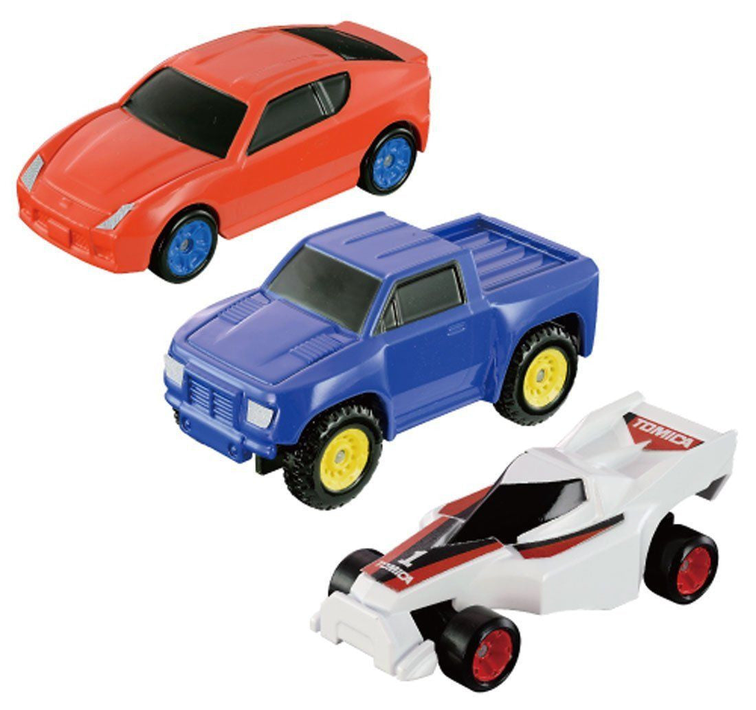 Takara Tomy 837848 Tomica Assembly Machine With 3 Cars