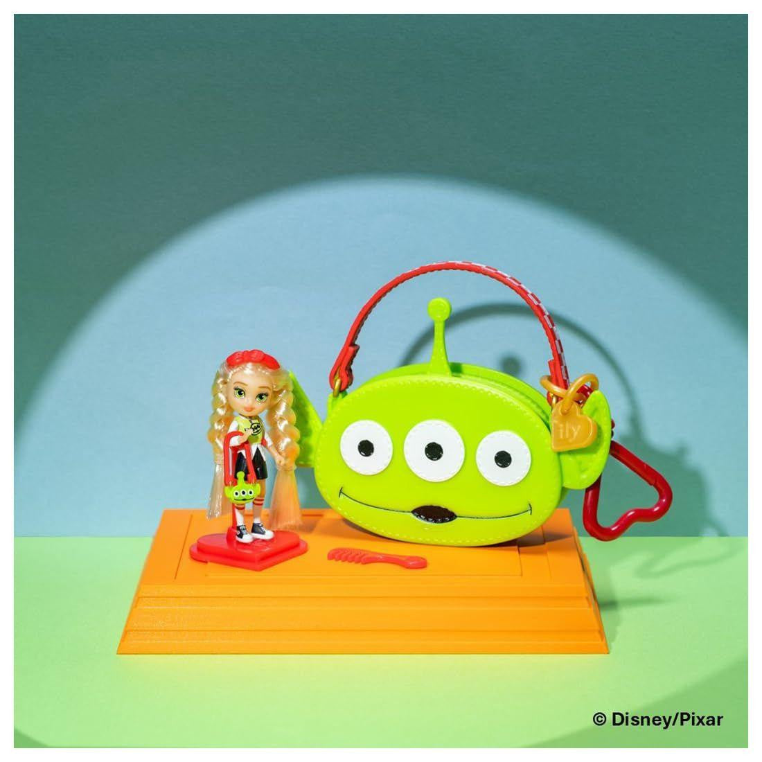 Takara Tomy Disney Tote Airy I Love Alien Collectable Doll And Bag