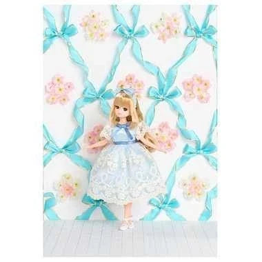 Takara Tomy Licca Doll Classical Blue Ribbon