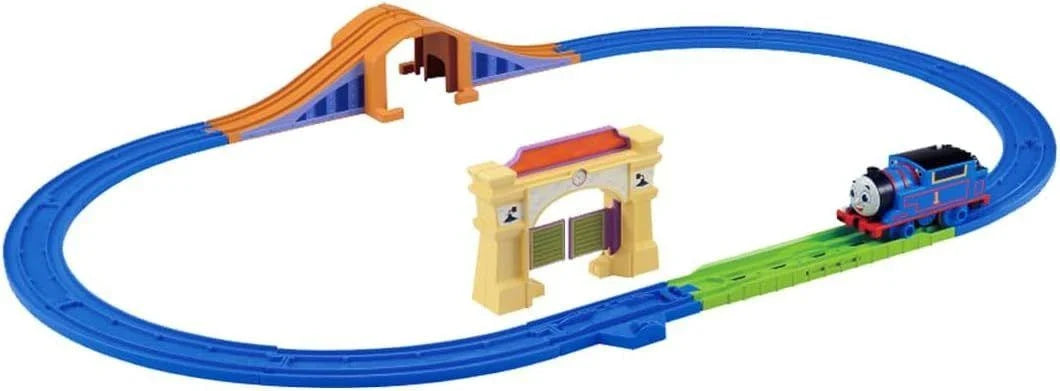 Takara Tomy Plarail GOGO Thomas Starter Set