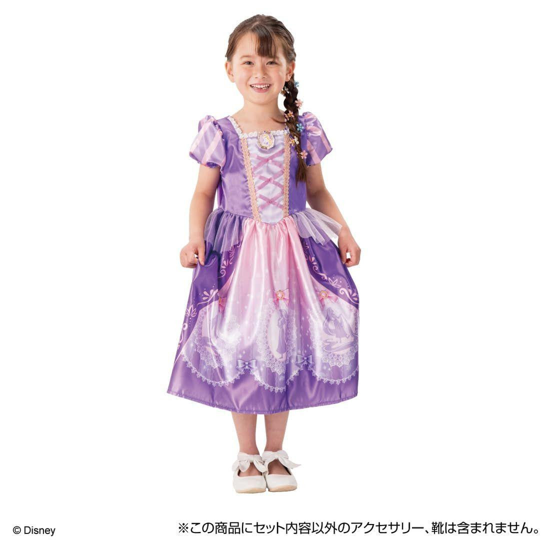 Takara Tomy Rapunzel Official Fantasy Dress With A Sparkling Brooch